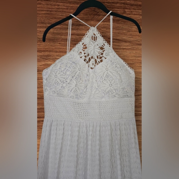 **Summer Dress Sale** Lace Halter High-Low Dress Women XL - NWT - Picture 3 of 6